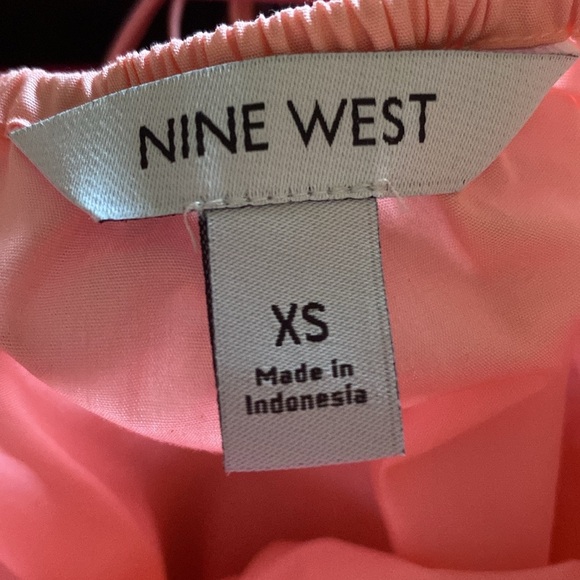 Nine West Puff Sleeve Blouse Size XS - Picture 3 of 4